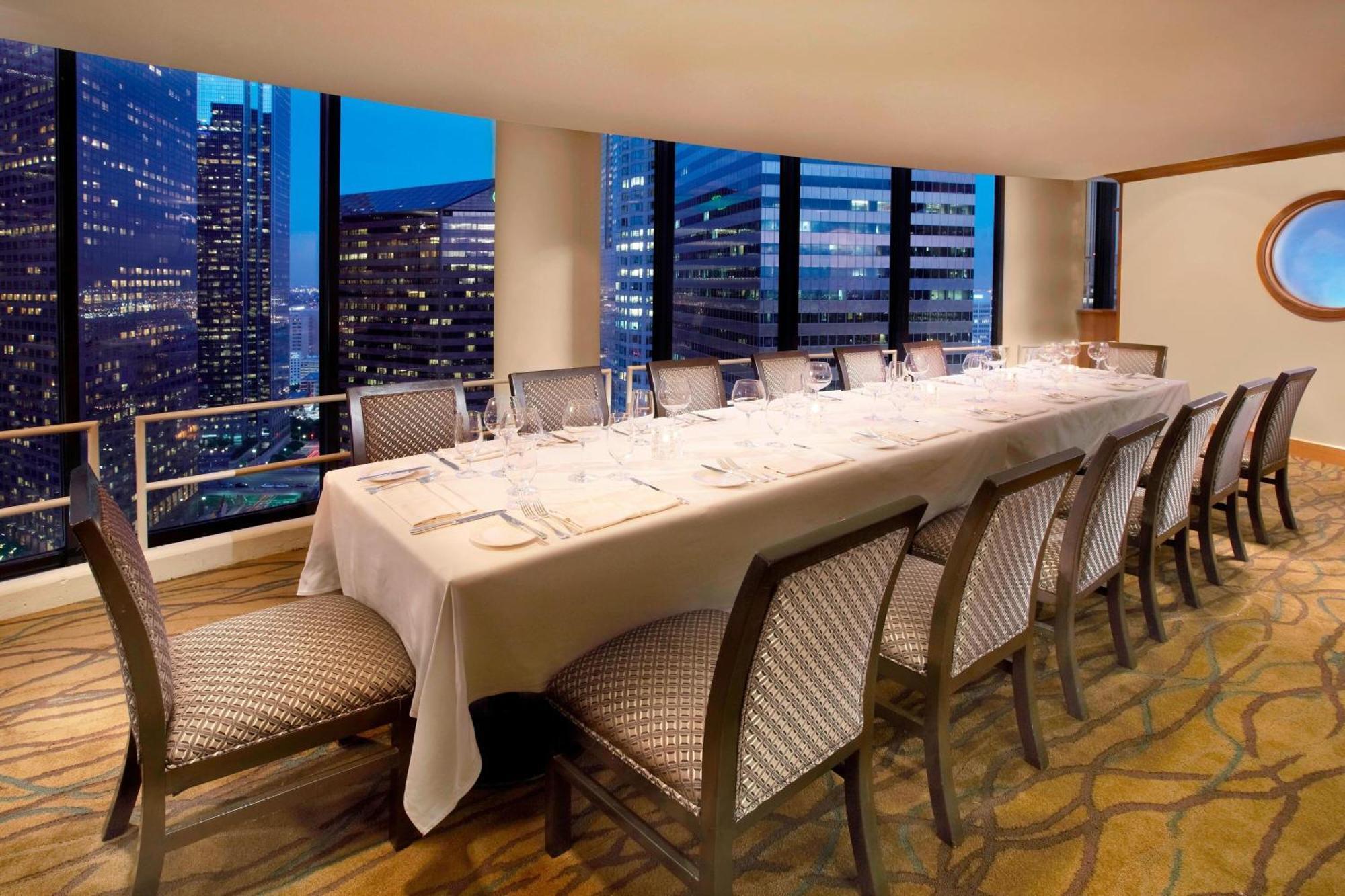 Hotel The Westin Bonaventure Hotel&suites, Angeles 4*