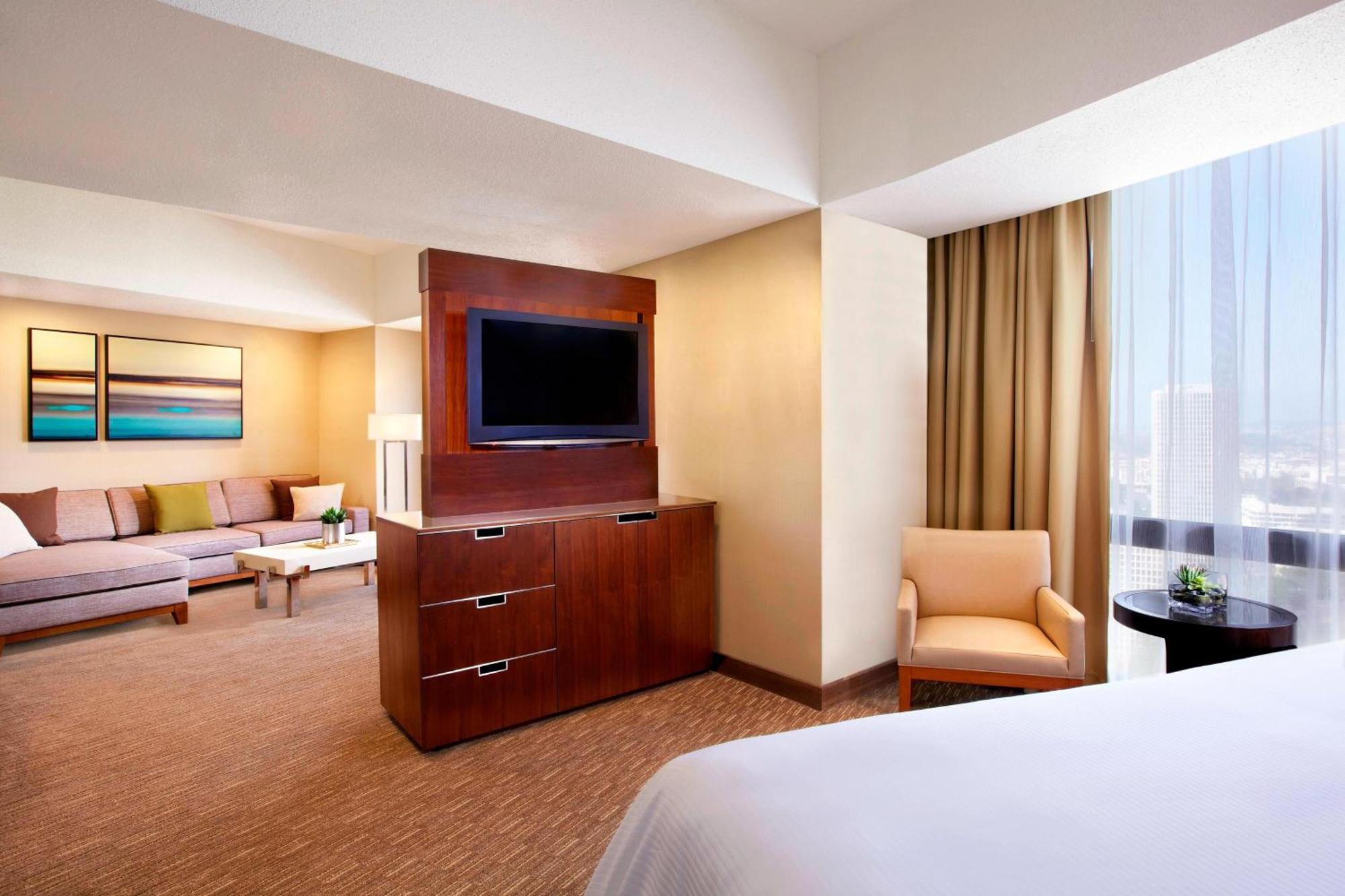 Hotel The Westin Bonaventure Hotel&suites, Angeles 4*