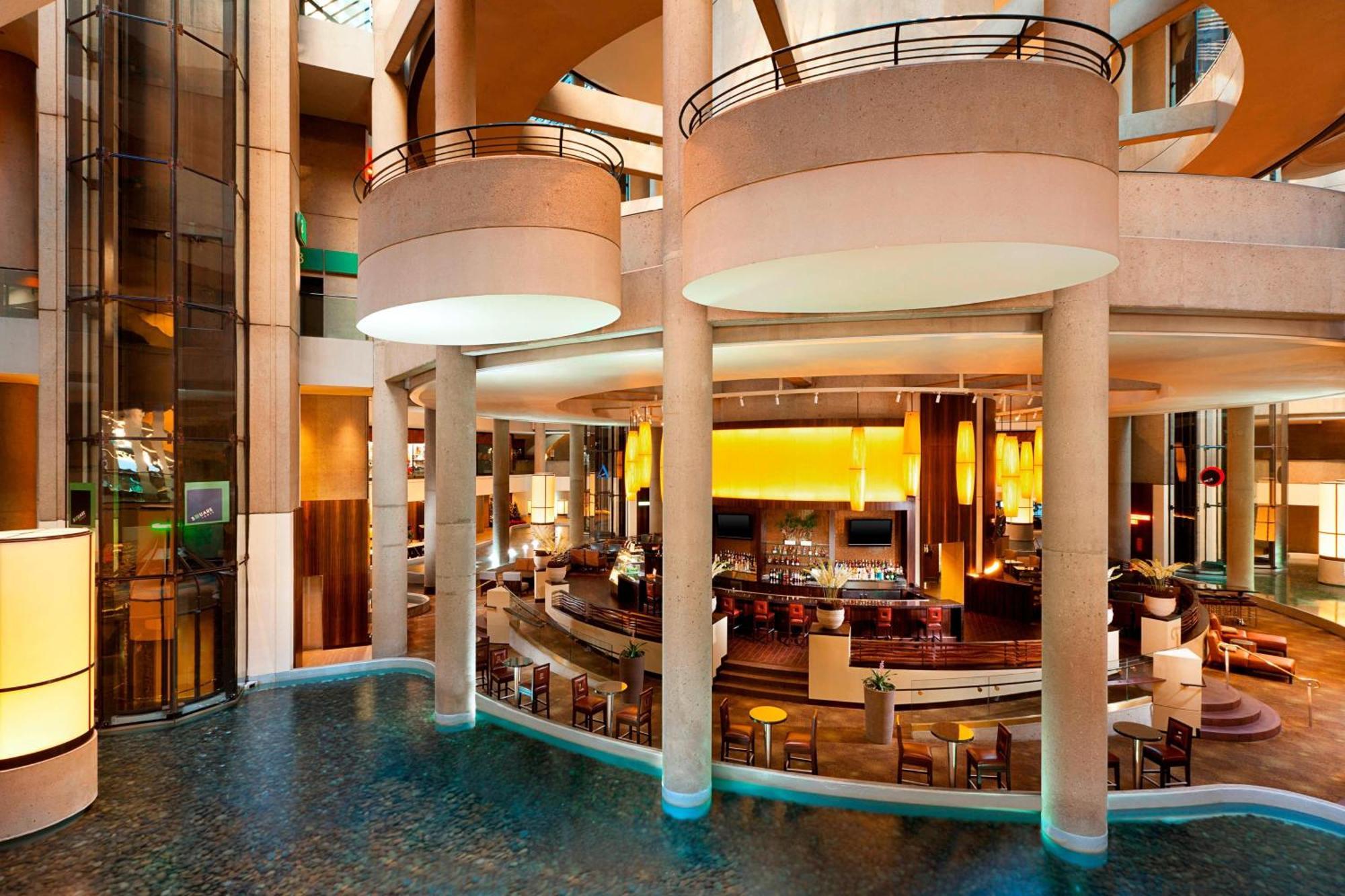 Hotel The Westin Bonaventure Hotel&suites, Angeles 4*