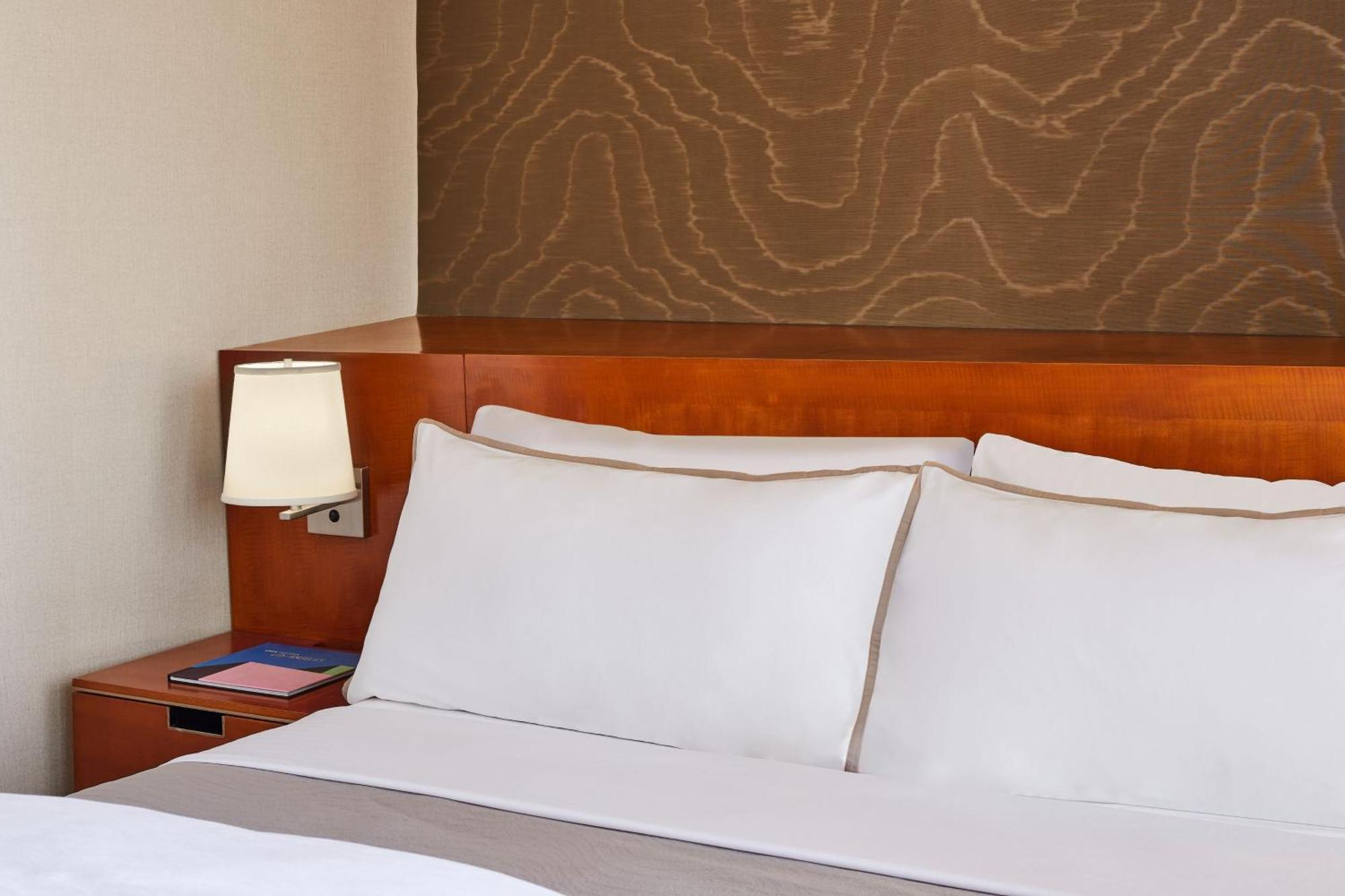 The Westin Bonaventure & Suites, Angeles Hotel Los Angeles
